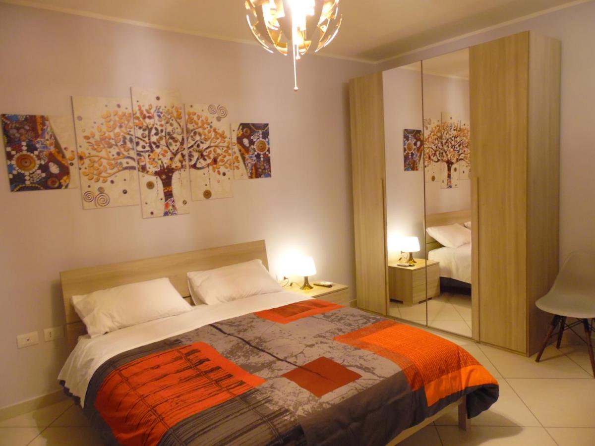 B&B White One San Prisco Екстериор снимка